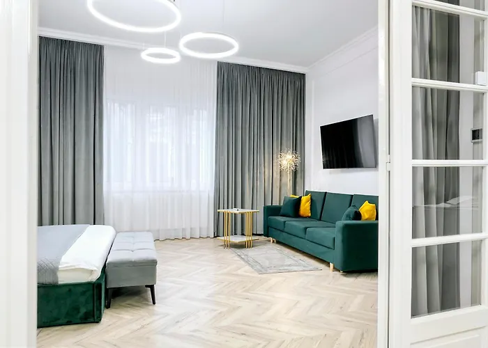 Garden Villa High Ceilings Free Parking