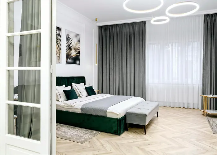 Garden Villa High Ceilings Free Parking